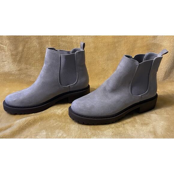 JF JUST FAB Womens “Nolan” Chelsea Bootie Gray Suede Like Size 6.5 NWOB Chunky - Picture 2 of 15